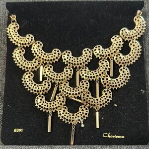 Sarah Coventry Gold Statement Necklace